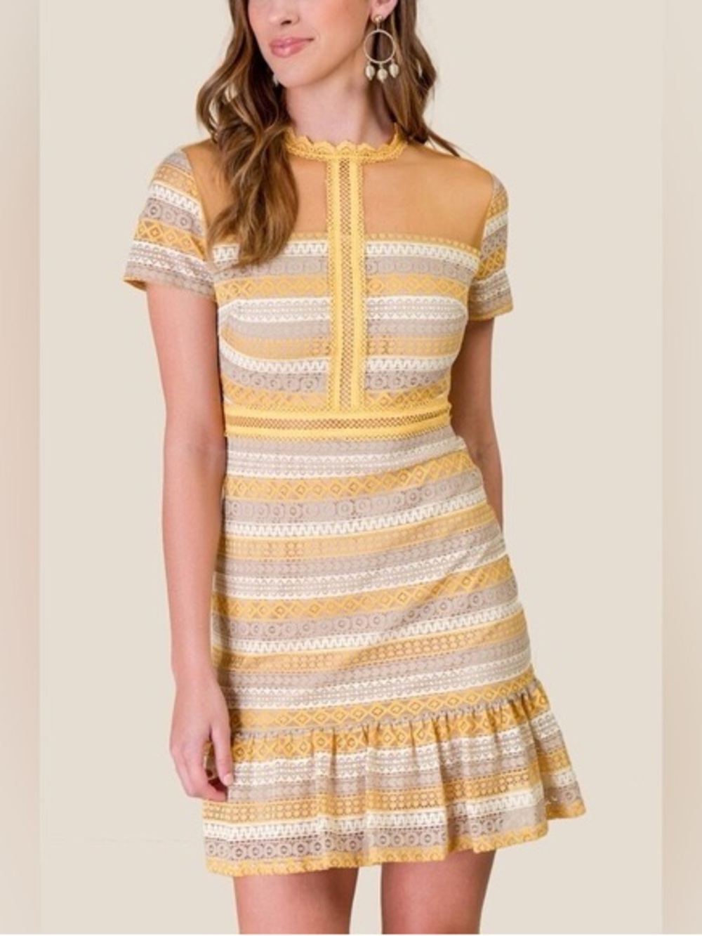 Francesca's Collections Yellow & Cream Lace-Trim Mini Dress